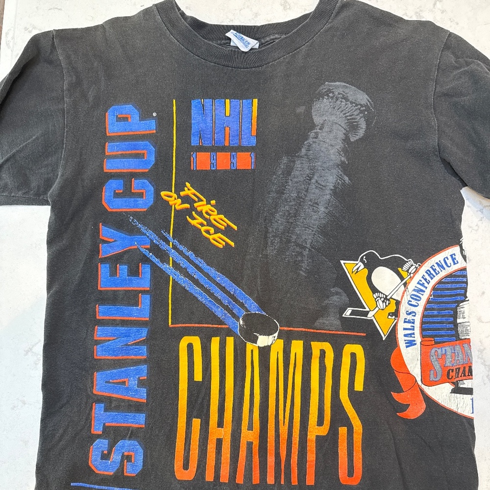 Vintage 1991 Pittsburgh Penguins Stanley Cup Champions tshirt